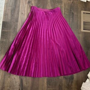 Midi Pleated Fuchsia Skirt